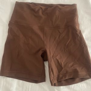 Lululemon wunder train shorts